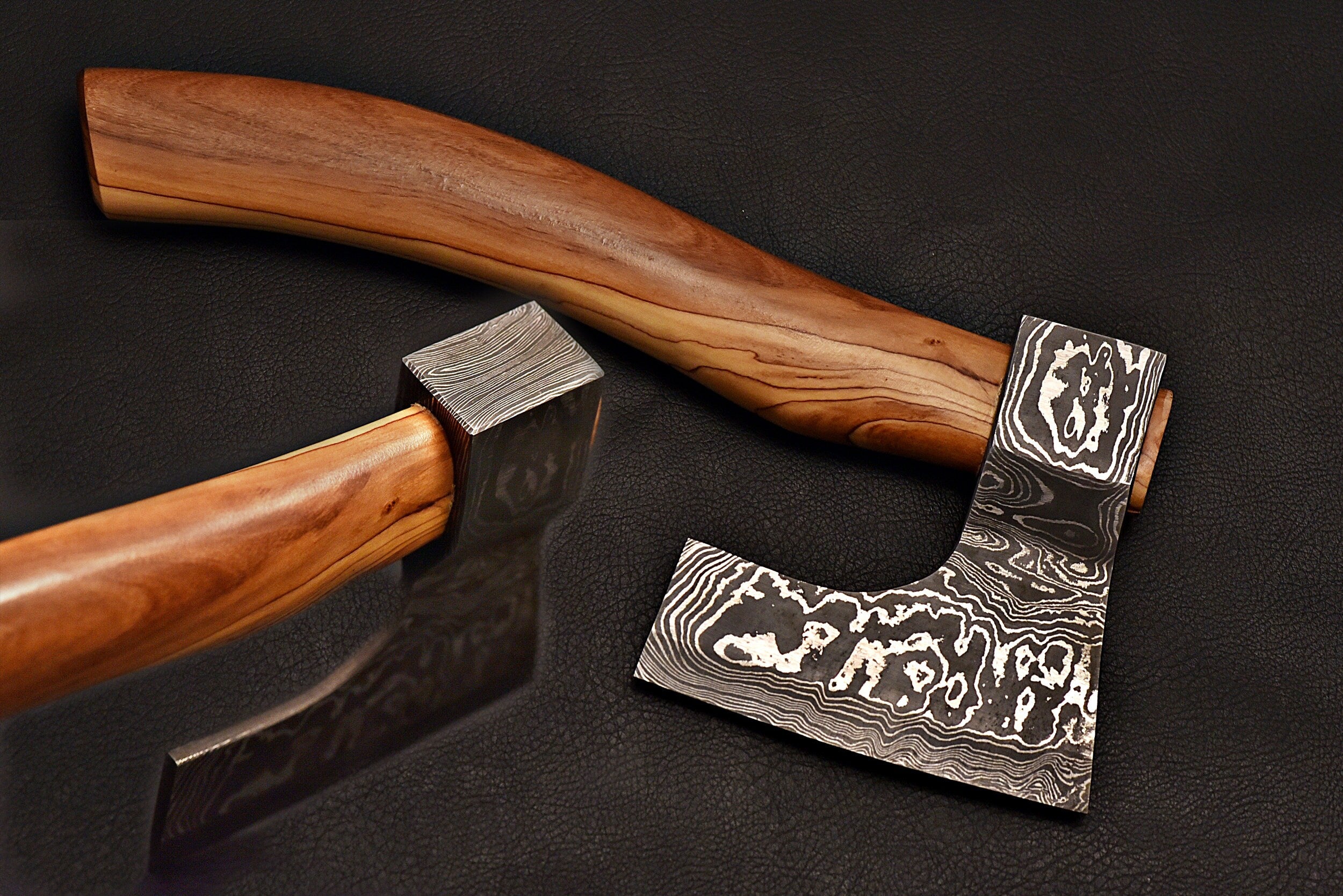 Handmade Tomahawk Damascus steel Axe , Throwing Axe , Hatchet Axe with oil wood handle