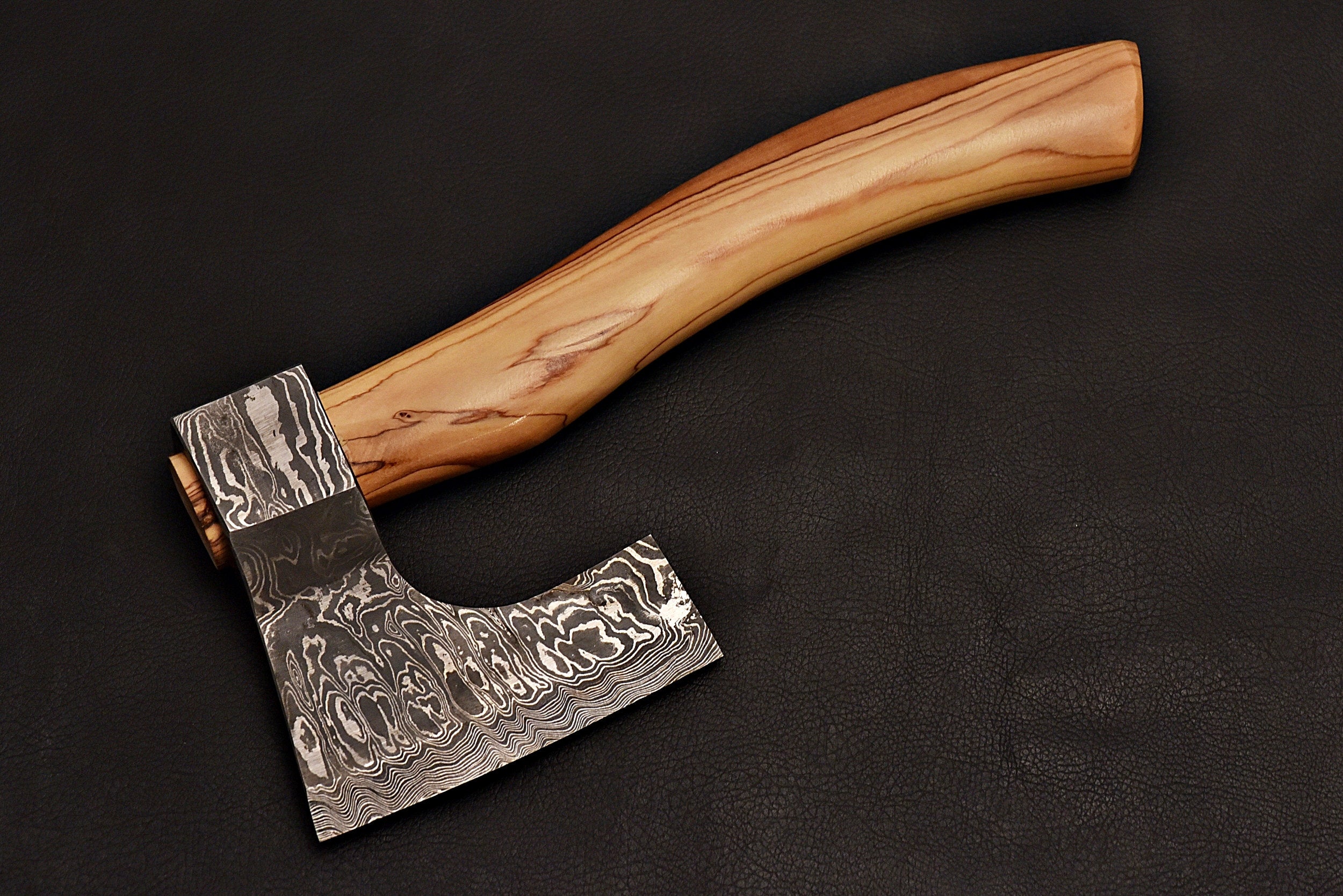 Handmade Tomahawk Damascus steel Axe , Throwing Axe , Hatchet Axe with oil wood handle
