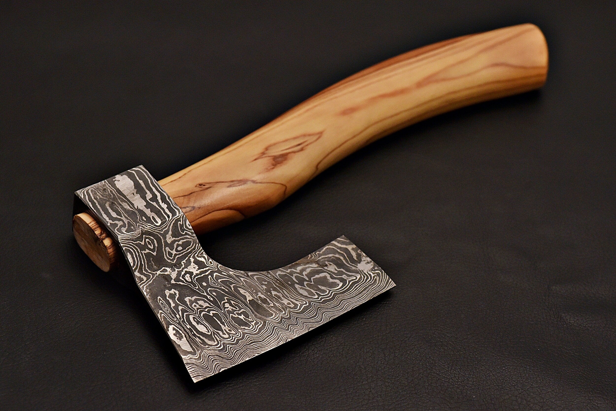 Handmade Tomahawk Damascus steel Axe , Throwing Axe , Hatchet Axe with oil wood handle