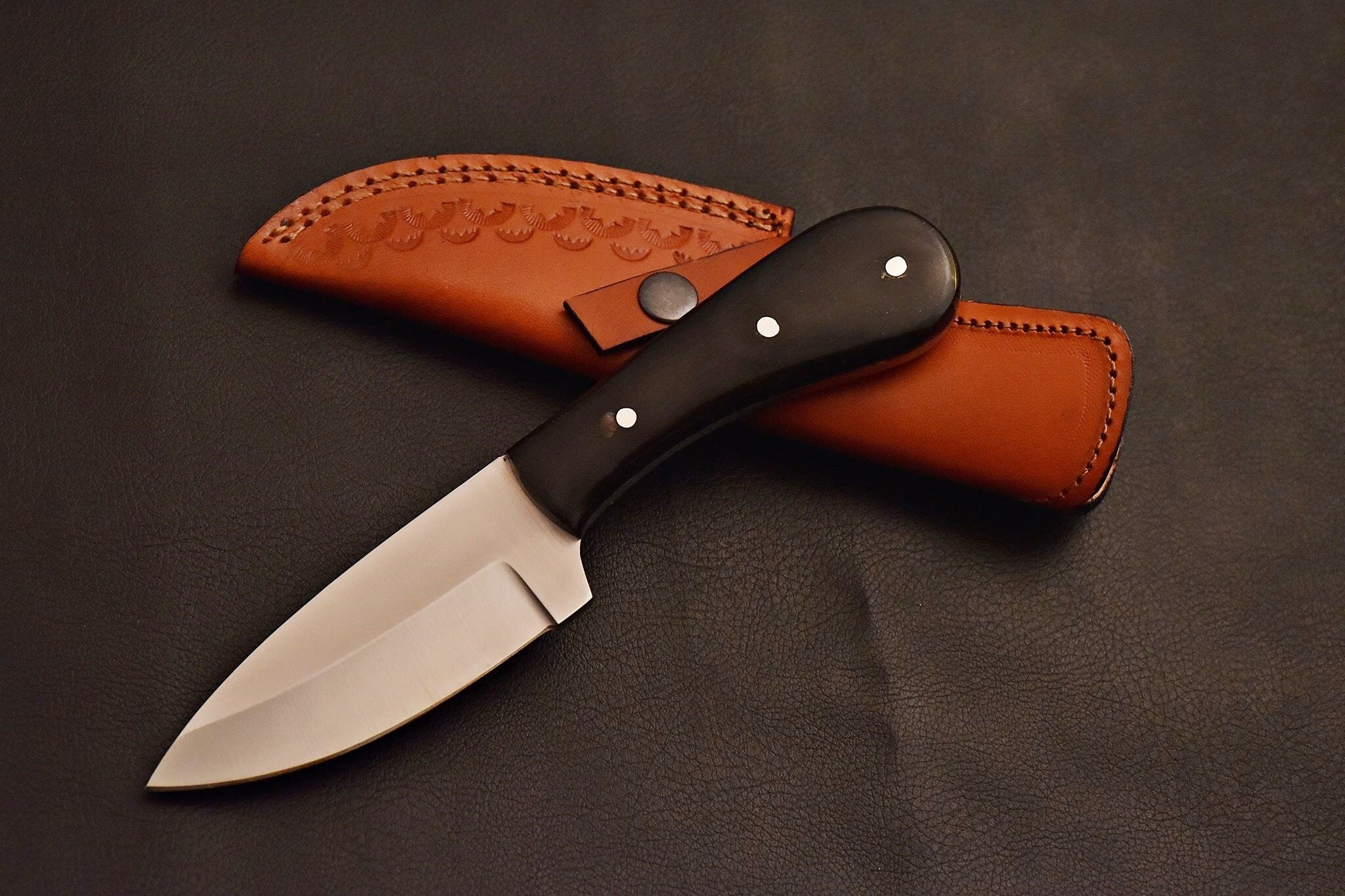 Handmade Jehan's Knife 1095 steel with Buffalo horn handle