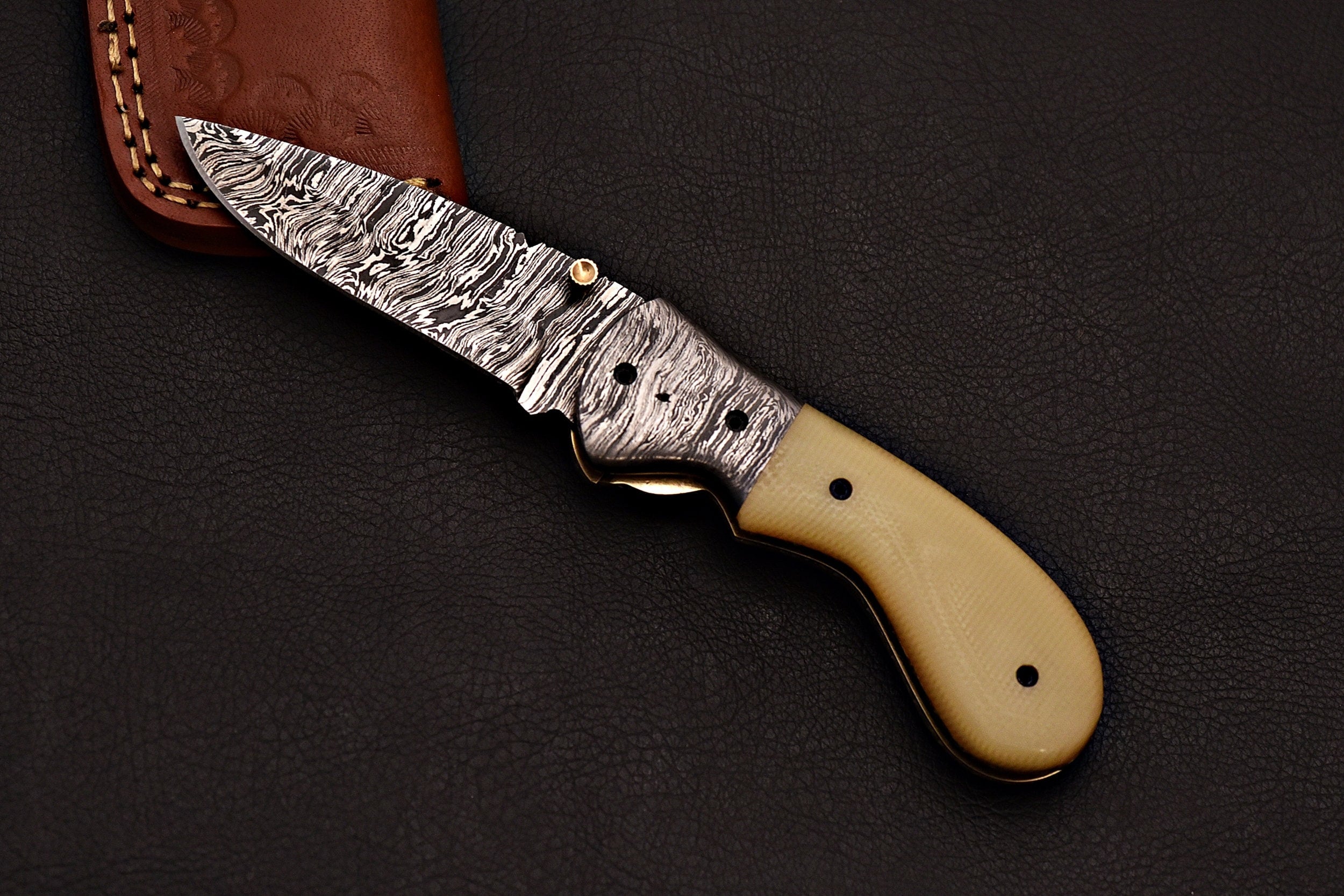 Handmade Damascus Steel Pocket Knife with G - 10 Handle Scale