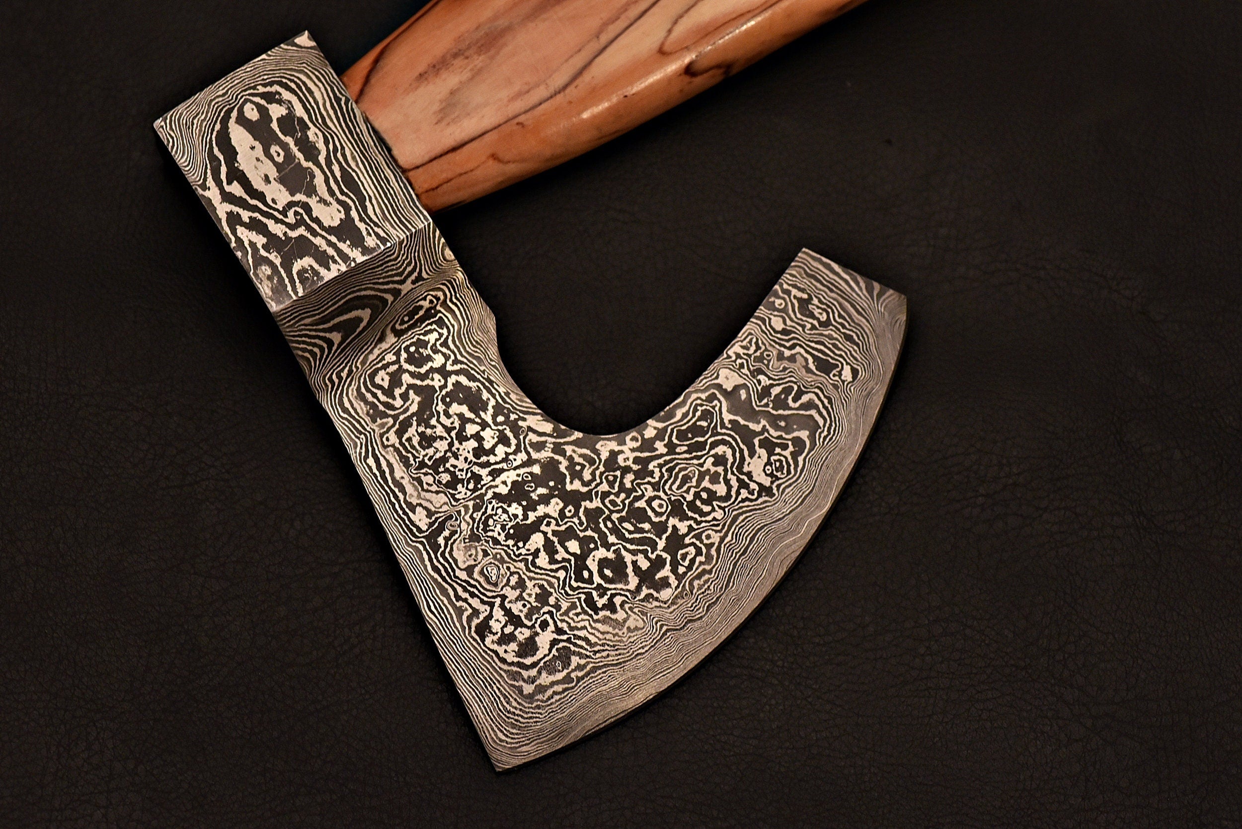 Handmade Tomahawk Damascus steel Axe,Hatchet Axe with handle wood