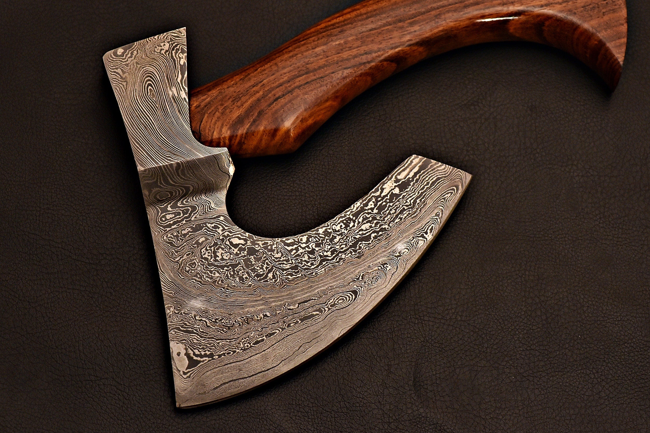 Handmade Damascus Steel Tomahawk / Hatchet / Viking Axe / Rose Wood