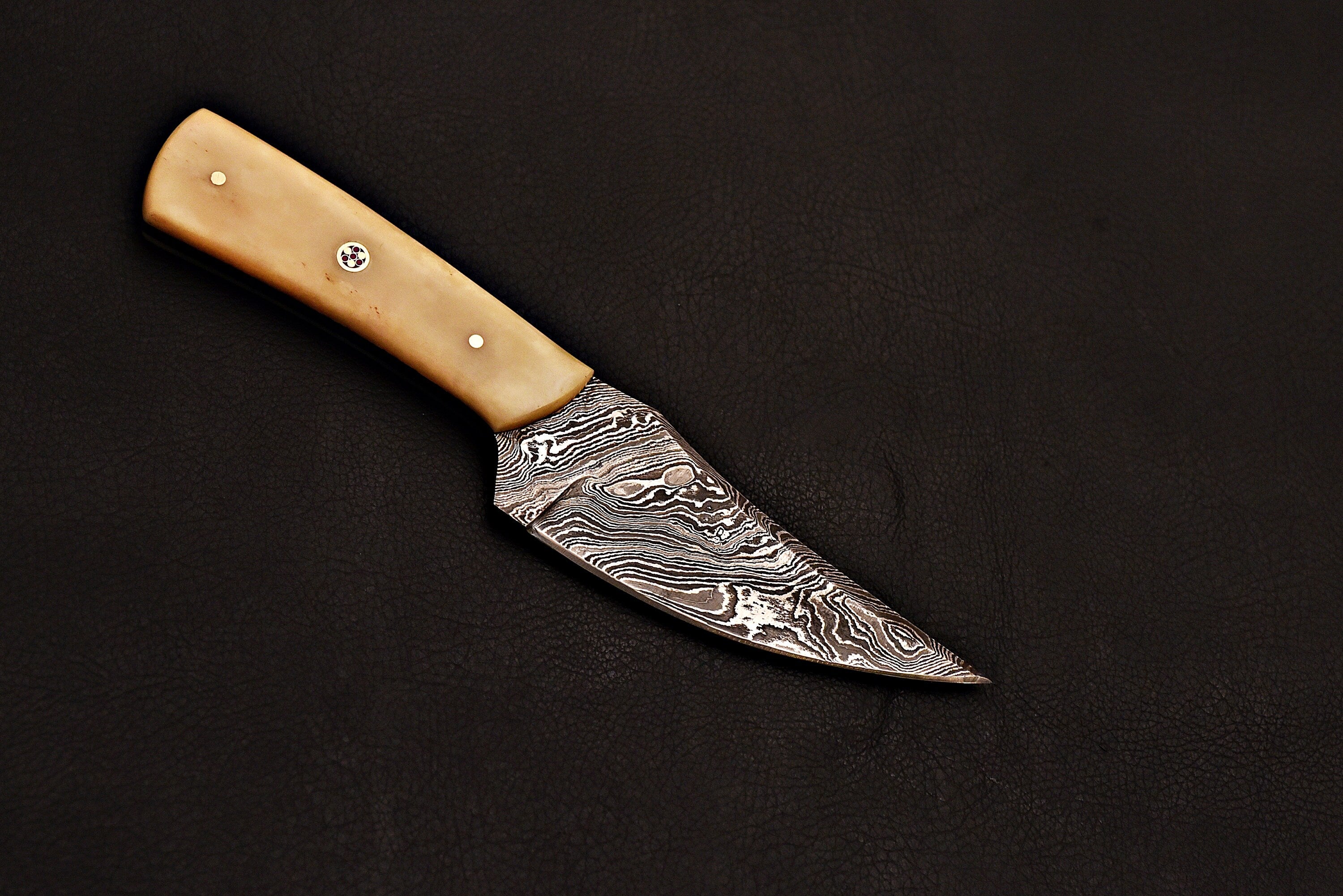 Handmade Damascus Skinning Knife/ Everyday Carry Knife / Christmas special Gift With Leather Sheath