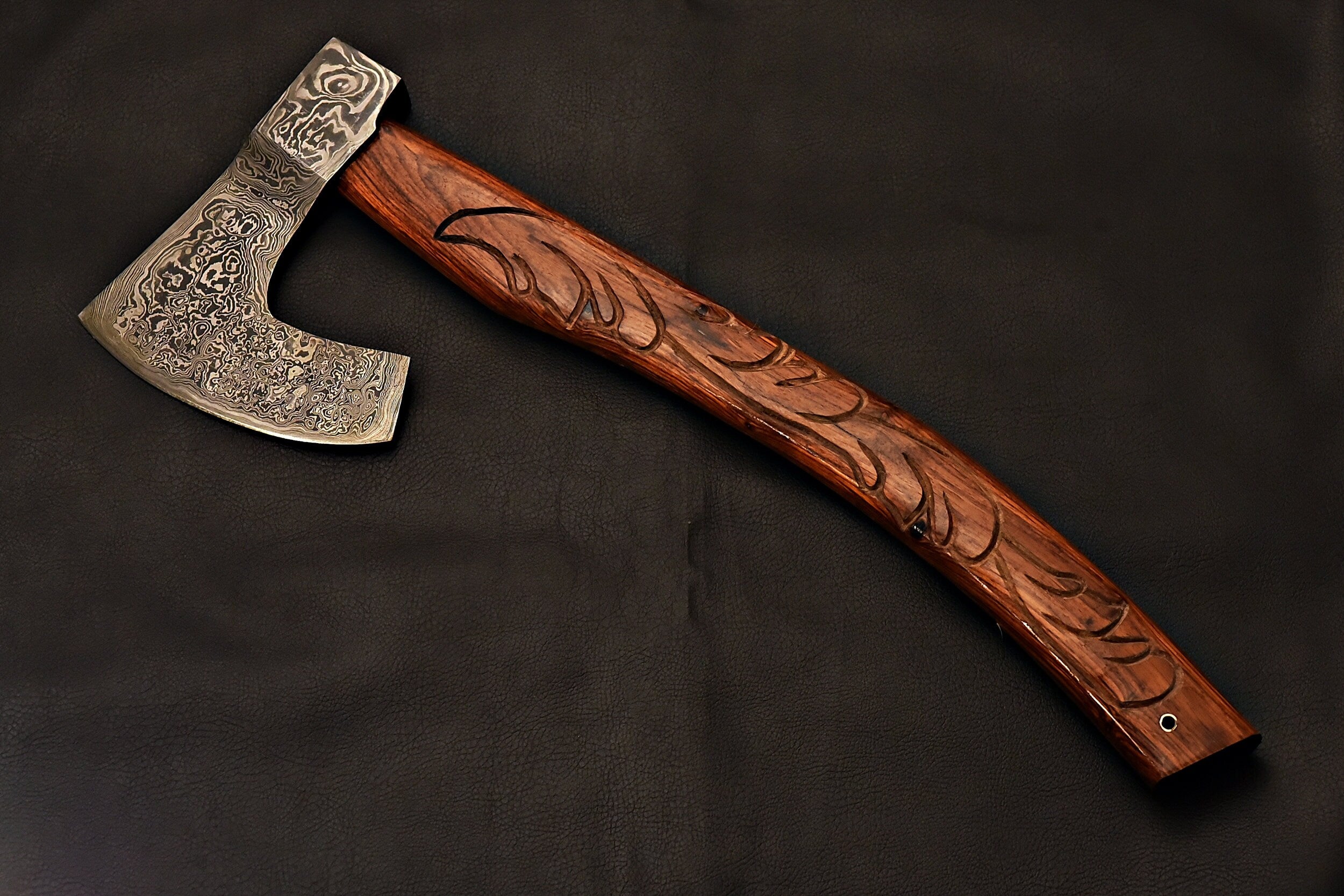 Handmade Damascus Steel Axe Engrave Handle / Tomahawk / Hatchet / Axe With Rose Wood