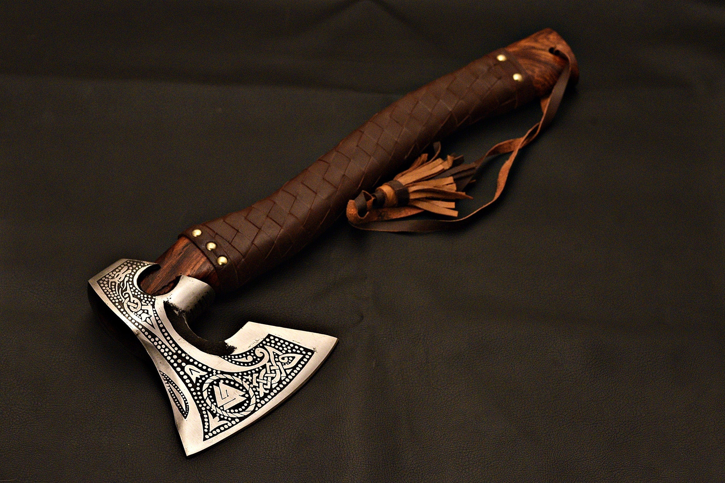Handmade & Hand Forged 1095 Steel Tomahawk/ Axe / Hatchet /Etched Axe with Rose Wood