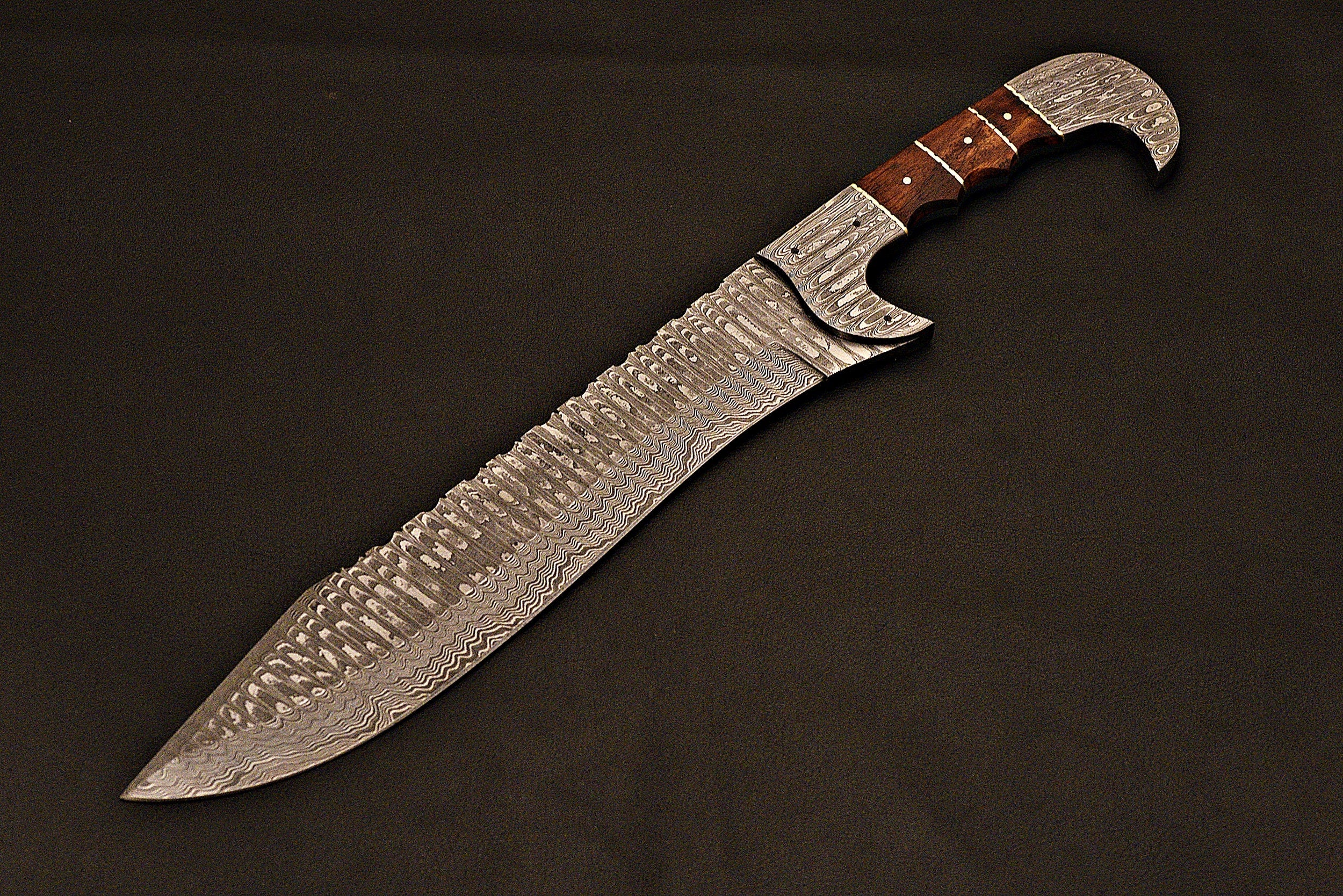 Handmade Damascus Falcon Bowie Knife / Outdoor Camping Knife / Everyday Carry Knife / HT Knife / With Leather Sheath