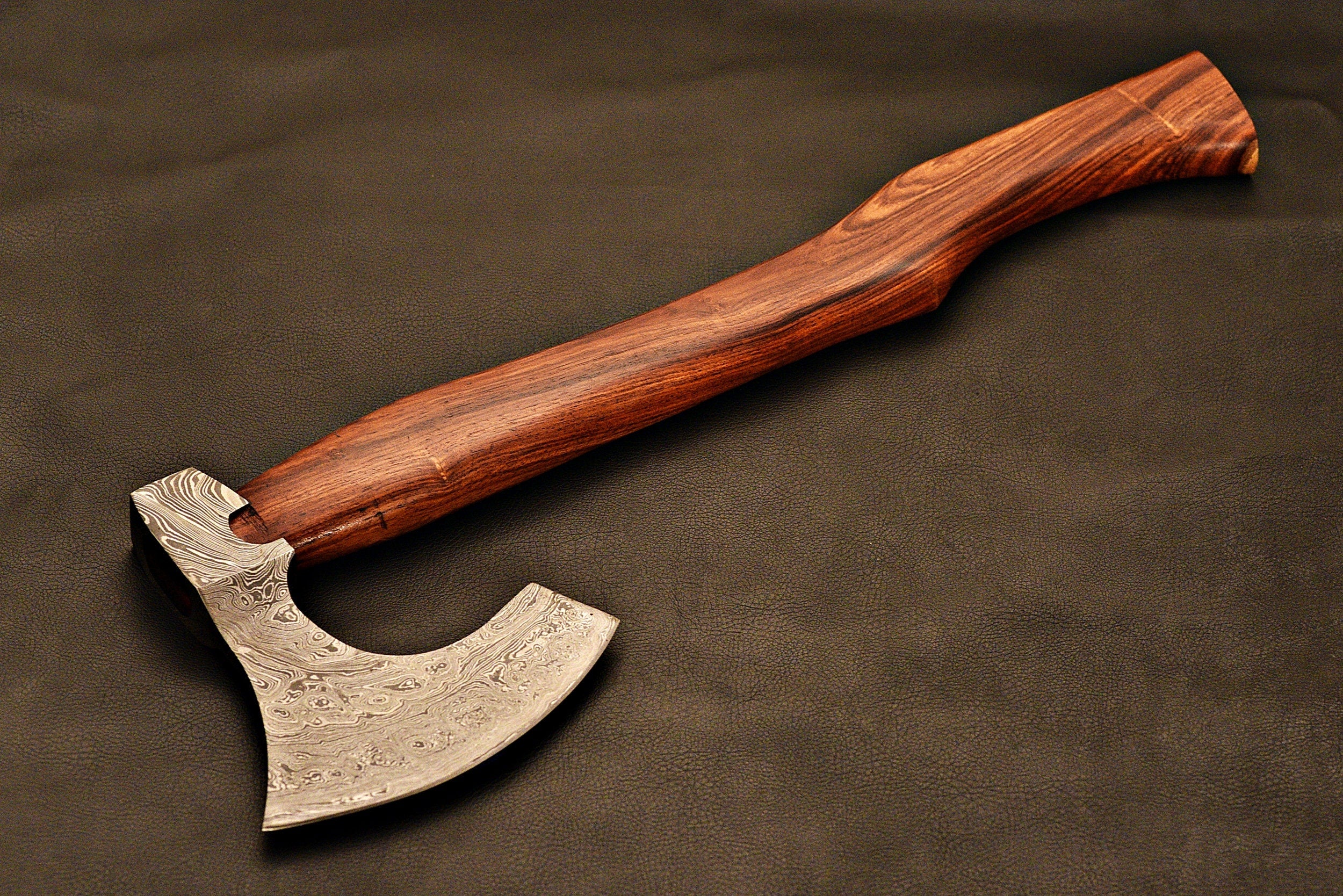 Handmade Damascus Steel Tomahawk / Hatchet / Viking / Axe with Rose Wood